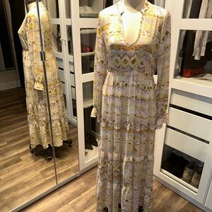 Shyanne Pastel Long Sleeve Maxi Dress